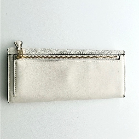 Authentic COACH Leather Wallet - Picture 5 of 5